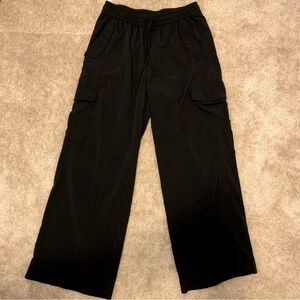 Old navy, cargo style, quick dry, wide leg, women’s pant